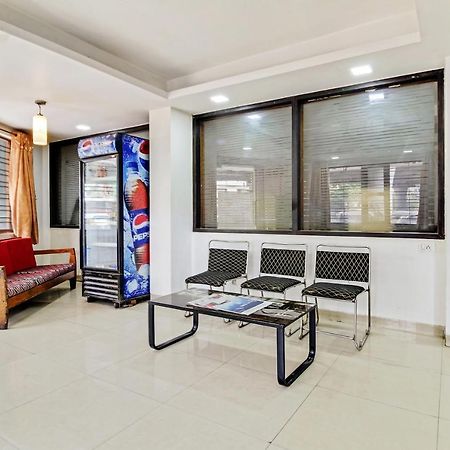 Oyo 48418 Sai Pritam Otel Nashik Dış mekan fotoğraf