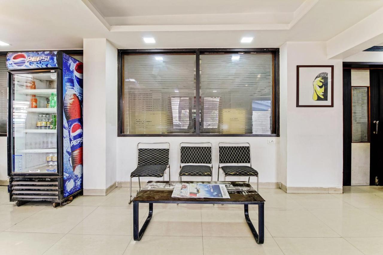 Oyo 48418 Sai Pritam Otel Nashik Dış mekan fotoğraf