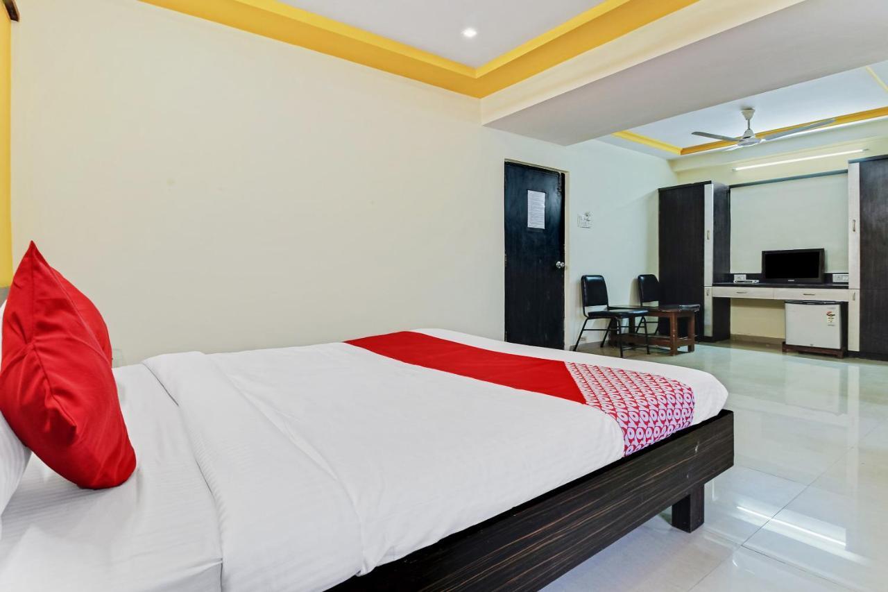 Oyo 48418 Sai Pritam Otel Nashik Dış mekan fotoğraf
