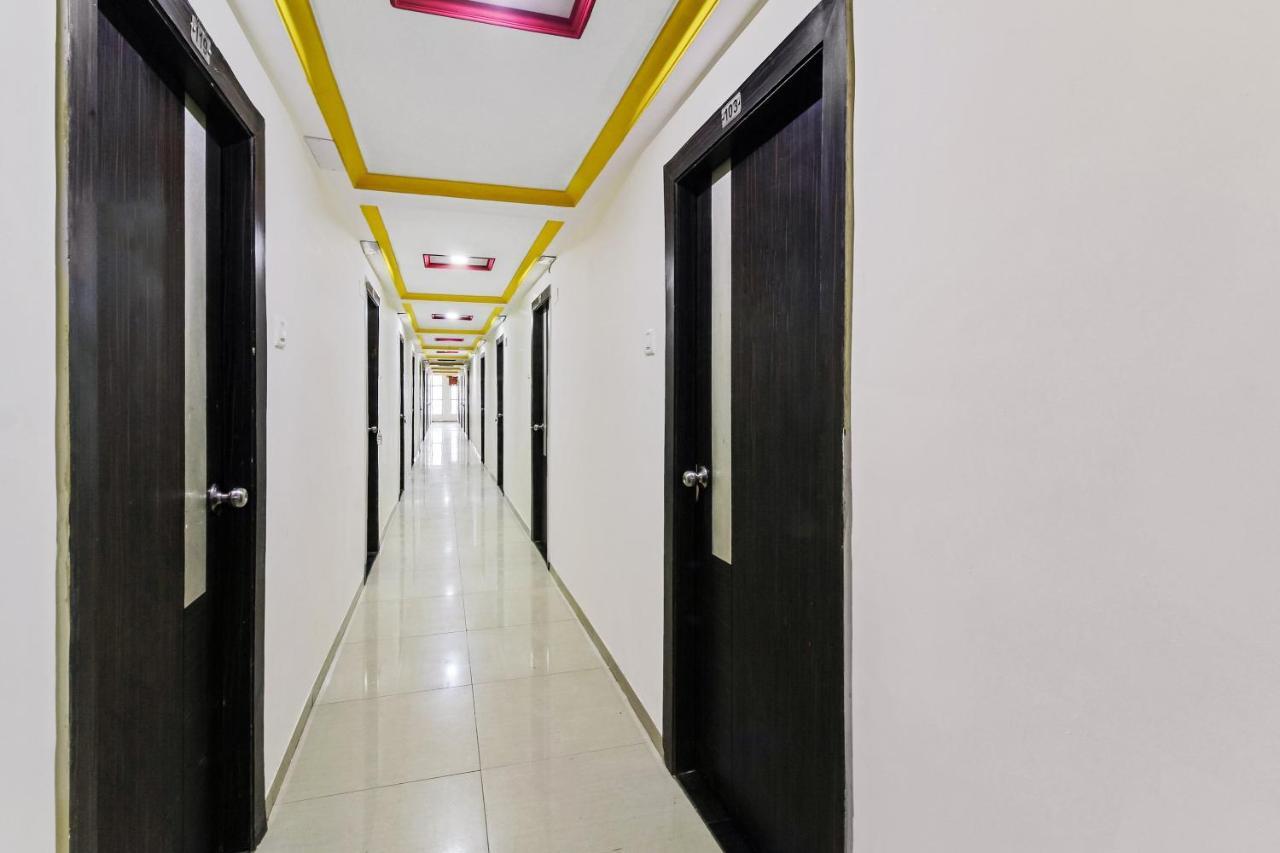 Oyo 48418 Sai Pritam Otel Nashik Dış mekan fotoğraf